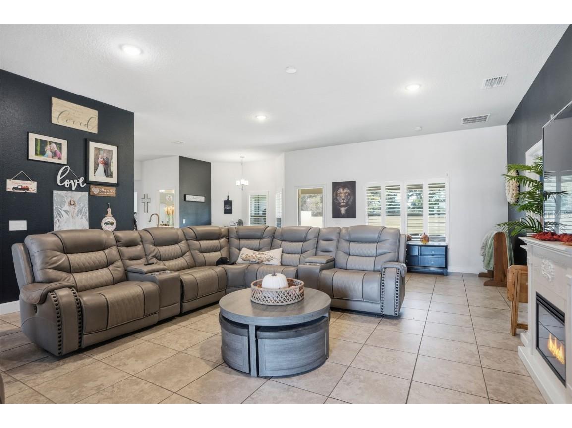 41043 Stanton Hall Dade City FL 33525 TB8448478 image15