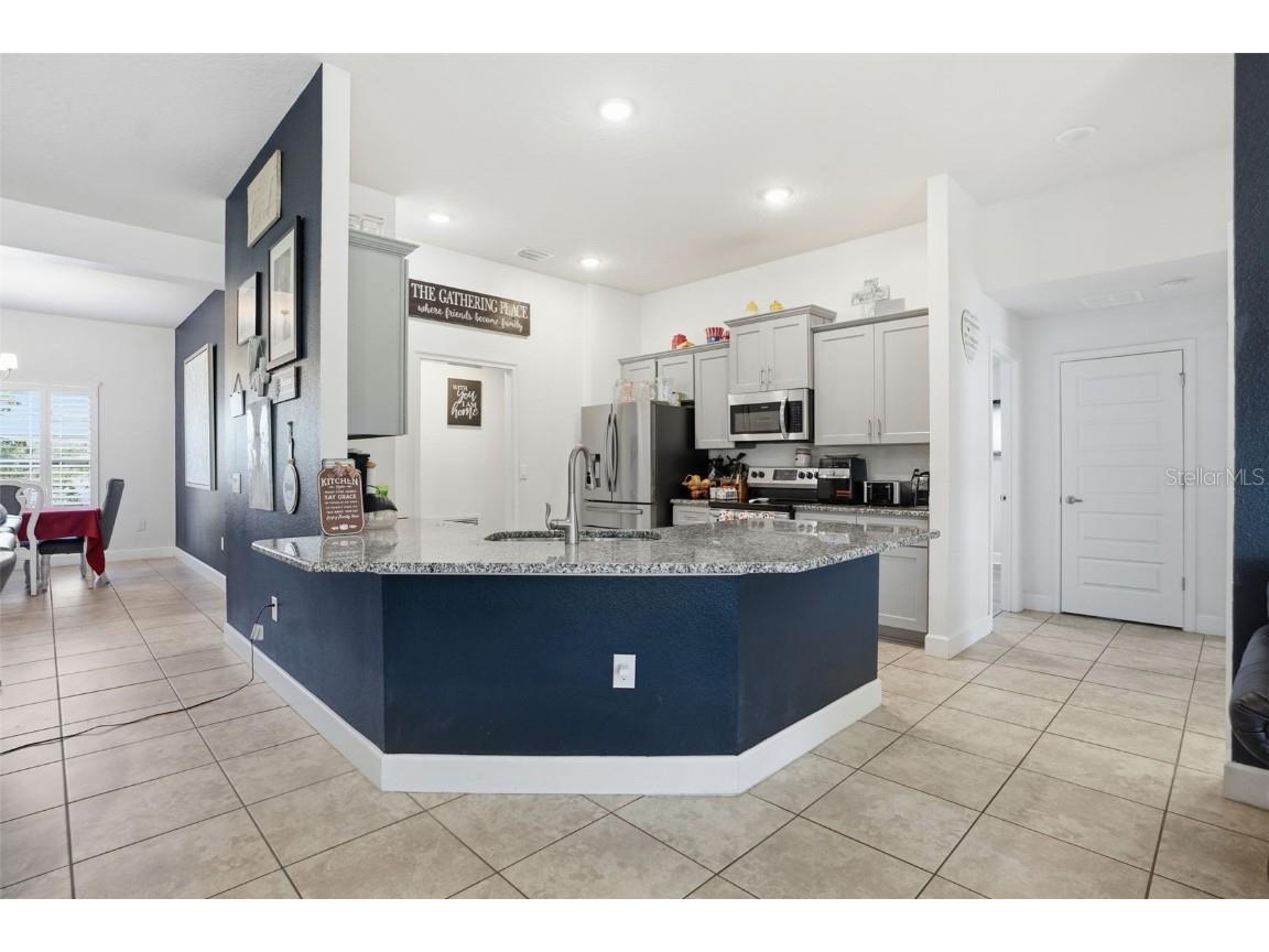 41043 Stanton Hall Dade City FL 33525 TB8448478 image6