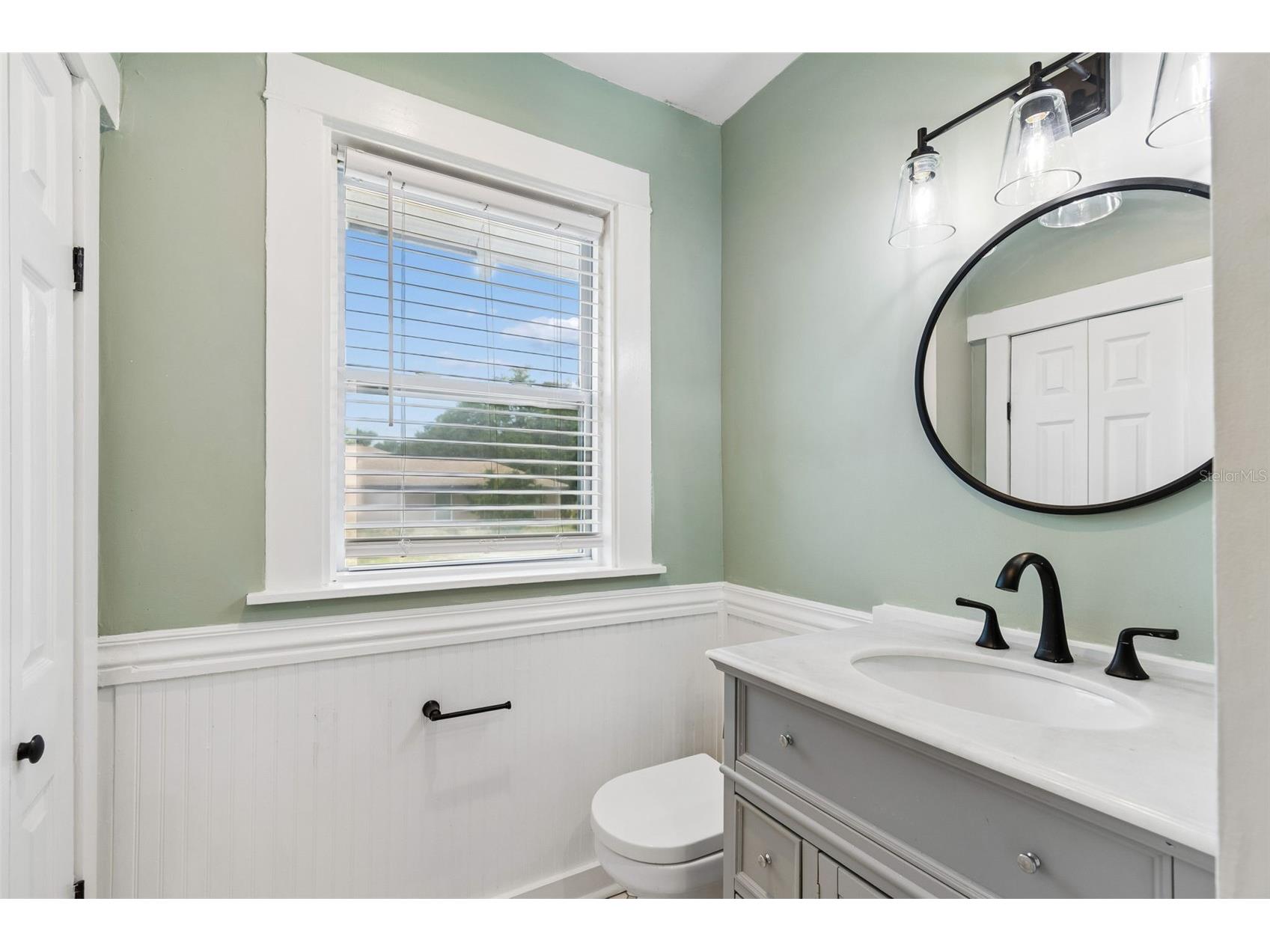 4105 18th Avenue S Saint Petersburg FL 33711 TB8501353 image16