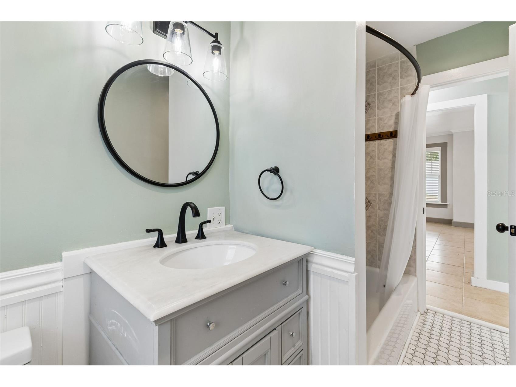 4105 18th Avenue S Saint Petersburg FL 33711 TB8501353 image17