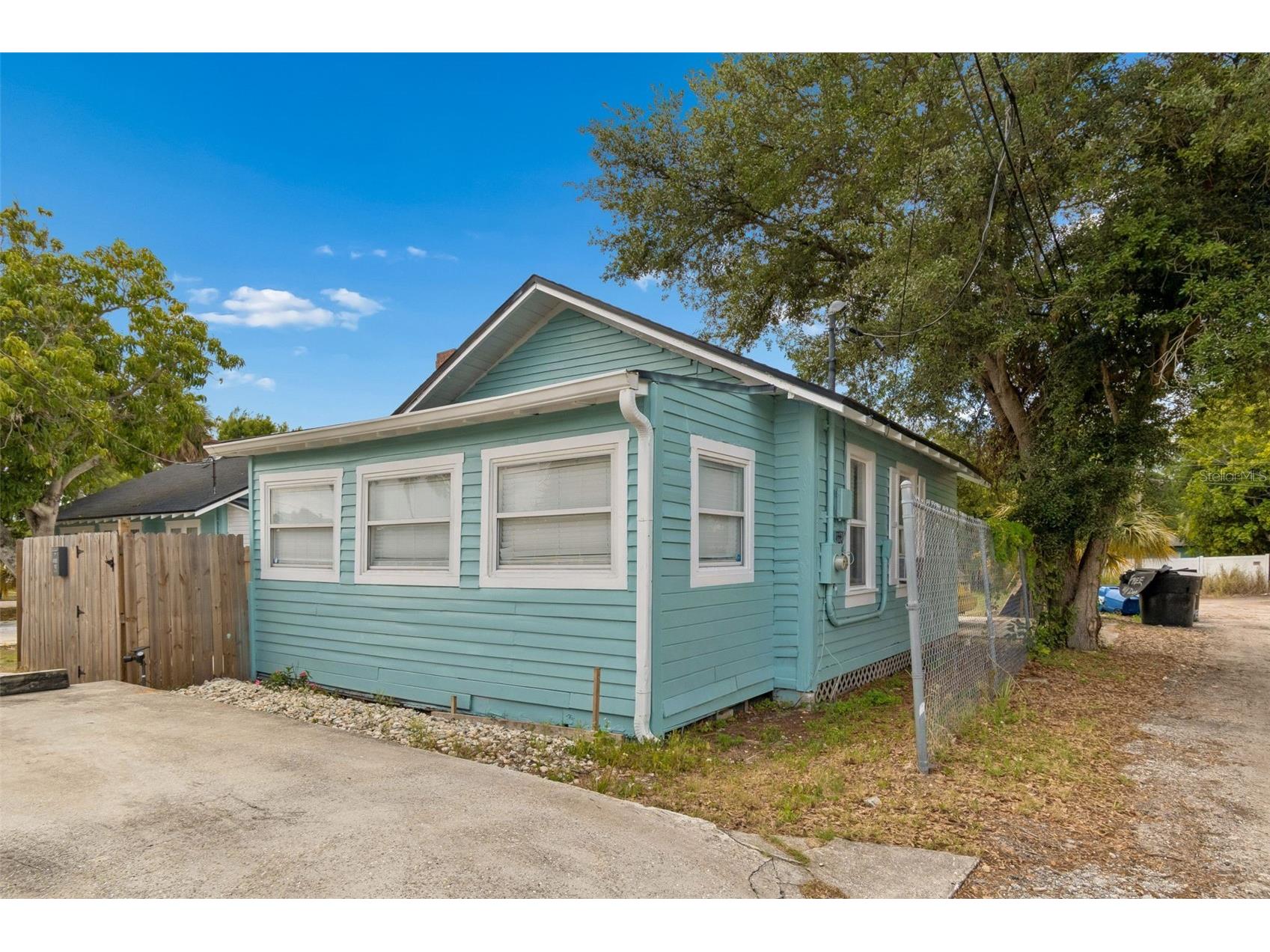 4105 18th Avenue S Saint Petersburg FL 33711 TB8501353 image19