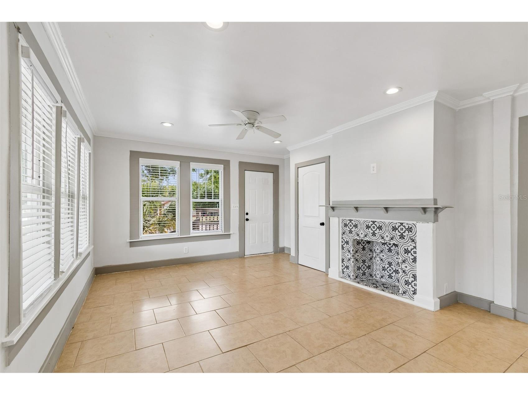 4105 18th Avenue S Saint Petersburg FL 33711 TB8501353 image24