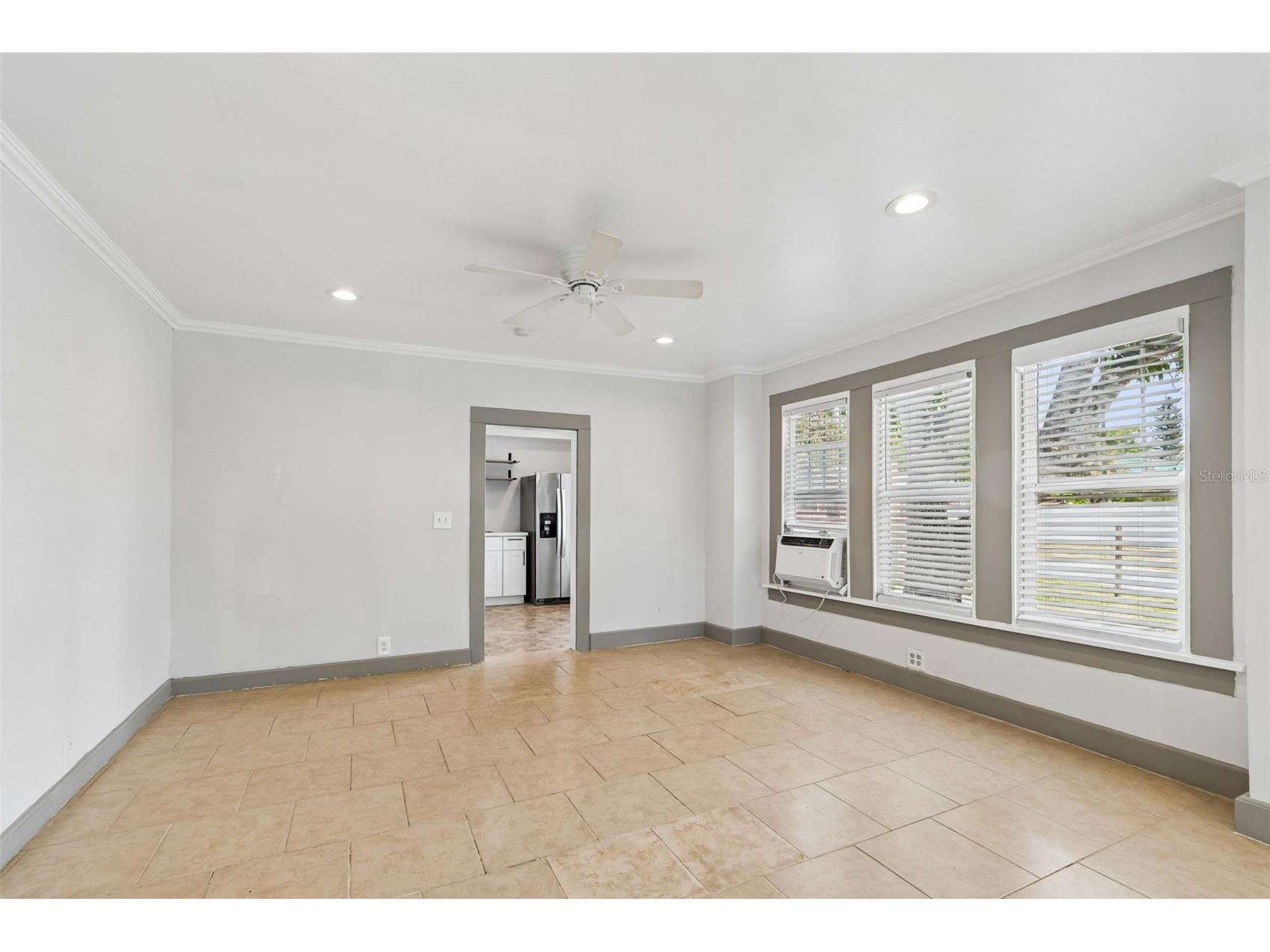 4105 18th Avenue S Saint Petersburg FL 33711 TB8501353 image27