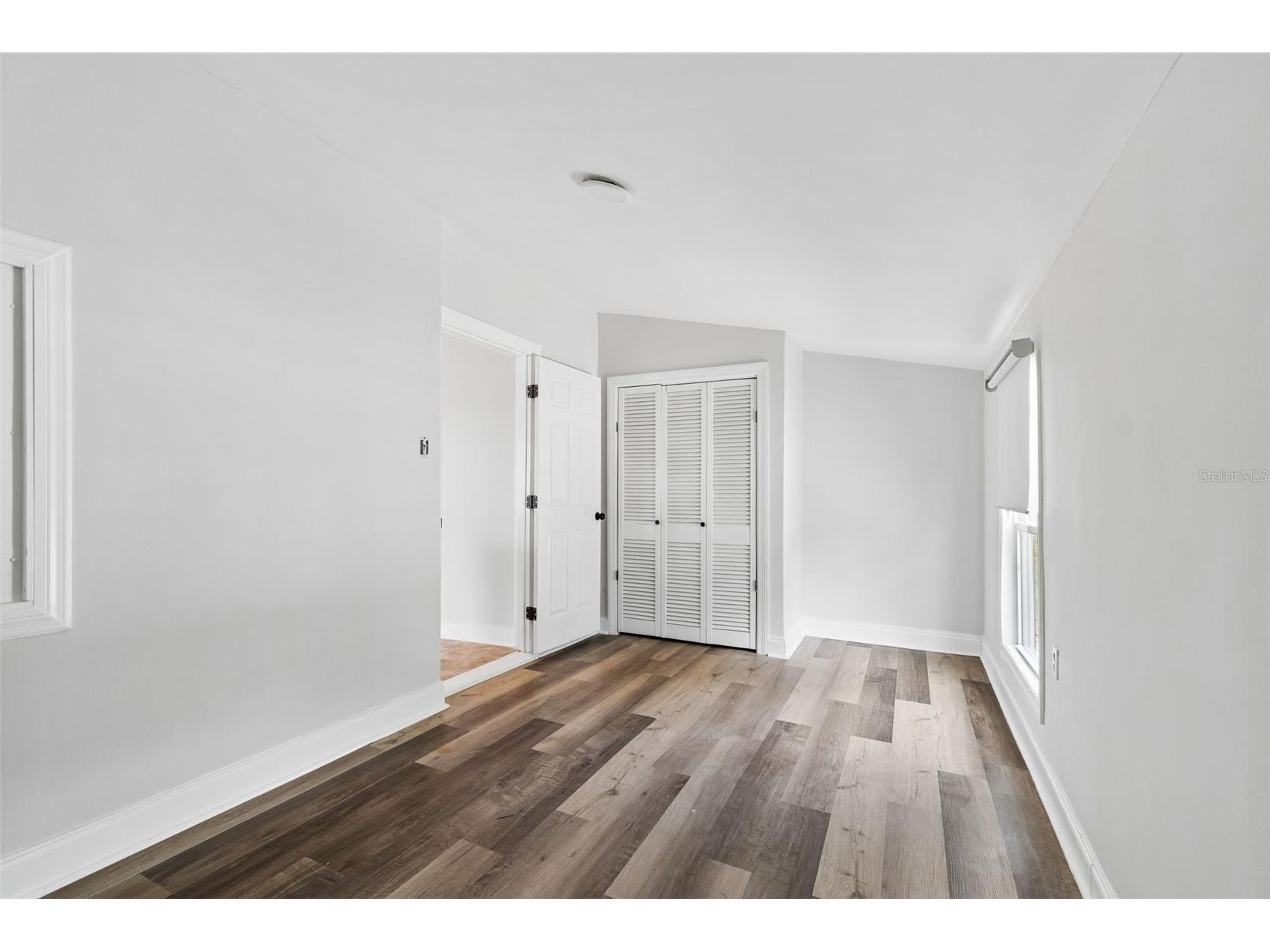 4105 18th Avenue S Saint Petersburg FL 33711 TB8501353 image36