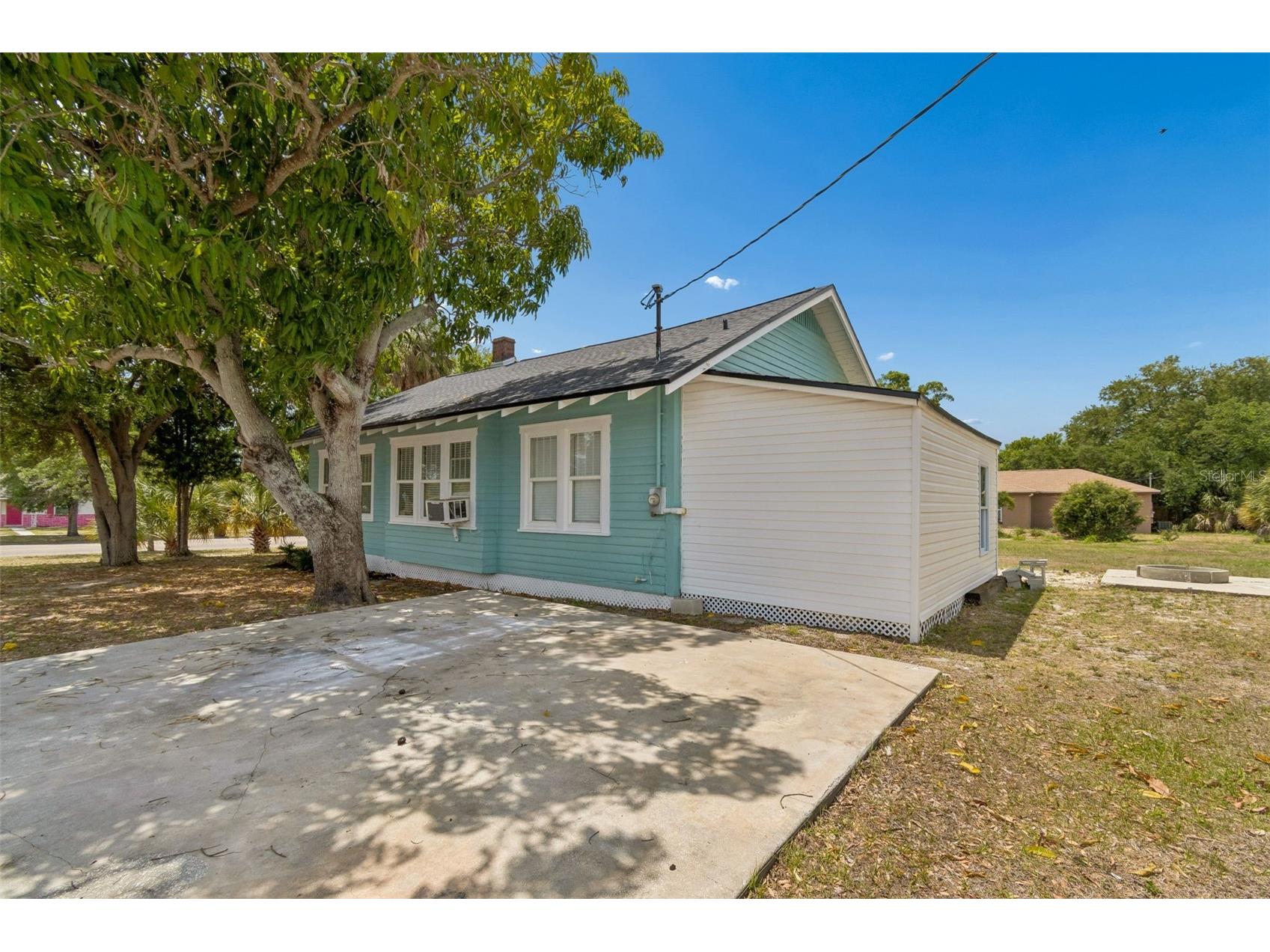 4105 18th Avenue S Saint Petersburg FL 33711 TB8501353 image49