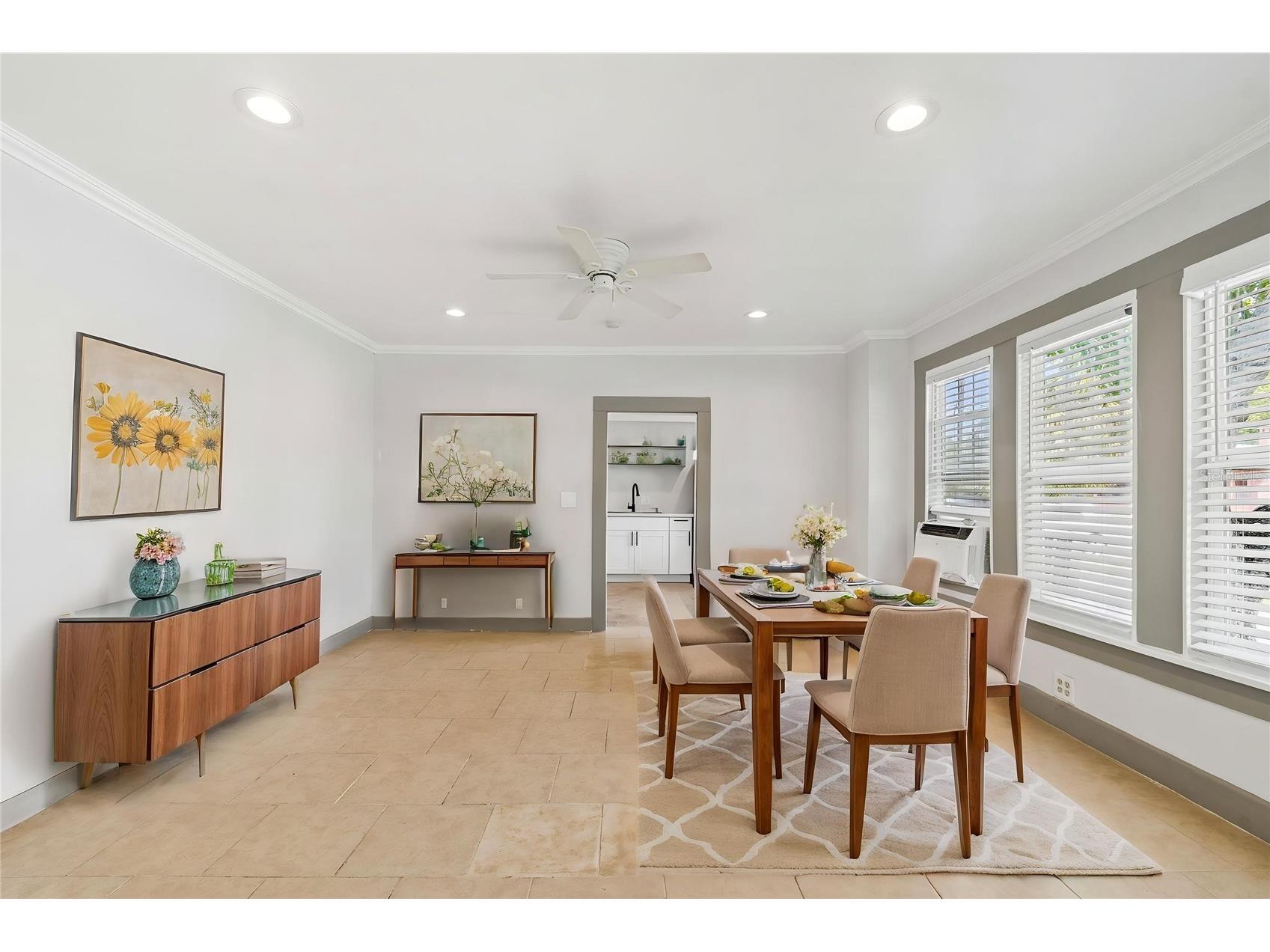 4105 18th Avenue S Saint Petersburg FL 33711 TB8501353 image5