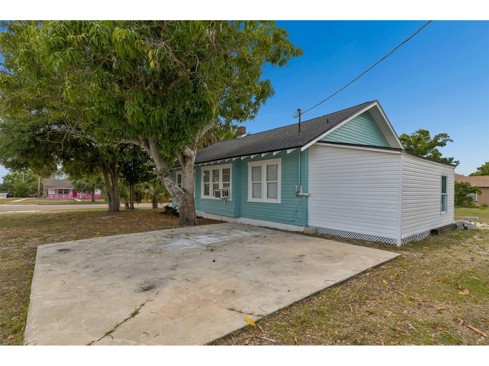 4105 18th Avenue S Saint Petersburg FL 33711 TB8501353 image54