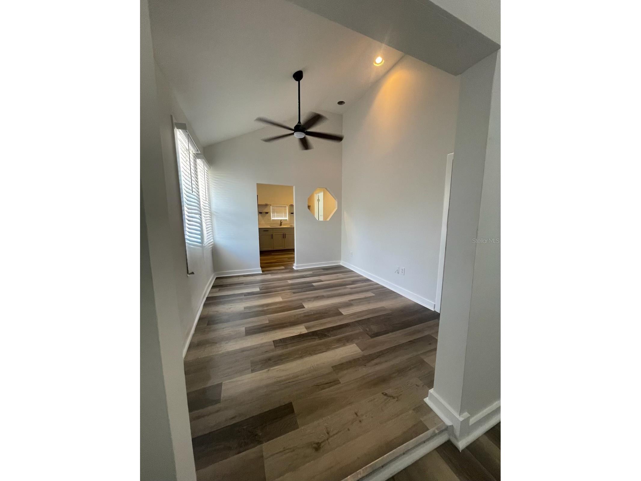4105 18th Avenue S Saint Petersburg FL 33711 TB8501353 image61