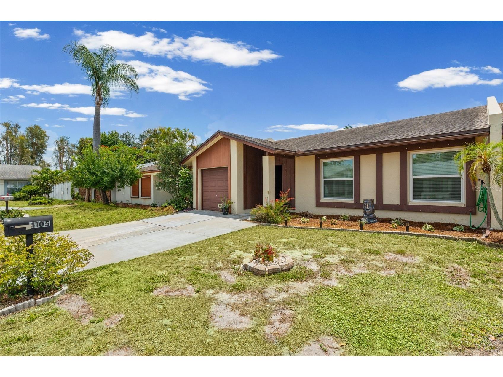 4105 43rd Avenue W Bradenton FL 34205 A4694439 image1
