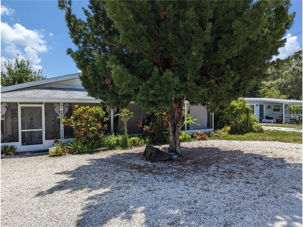 4105 Rockefeller Avenue Sarasota FL 34231 A4571072 image1