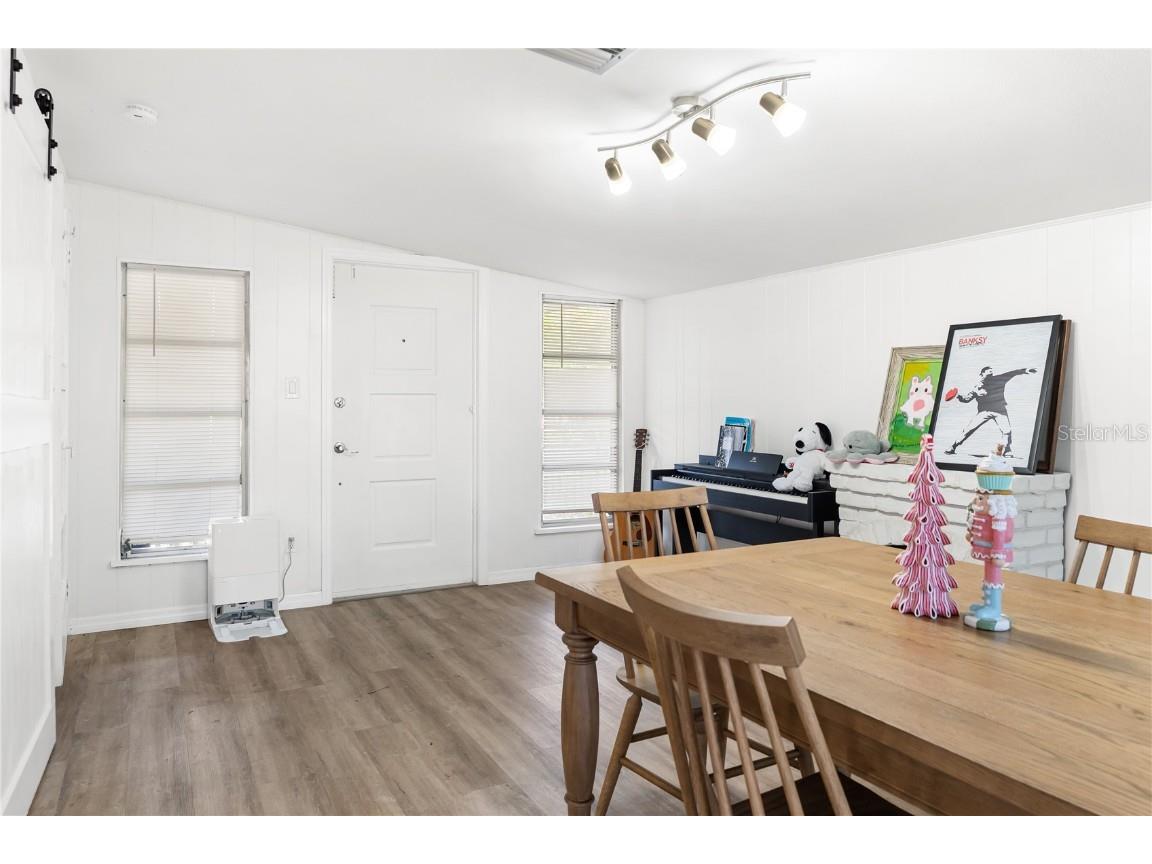 4105 Rockefeller Avenue Sarasota FL 34231 A4676273 image8