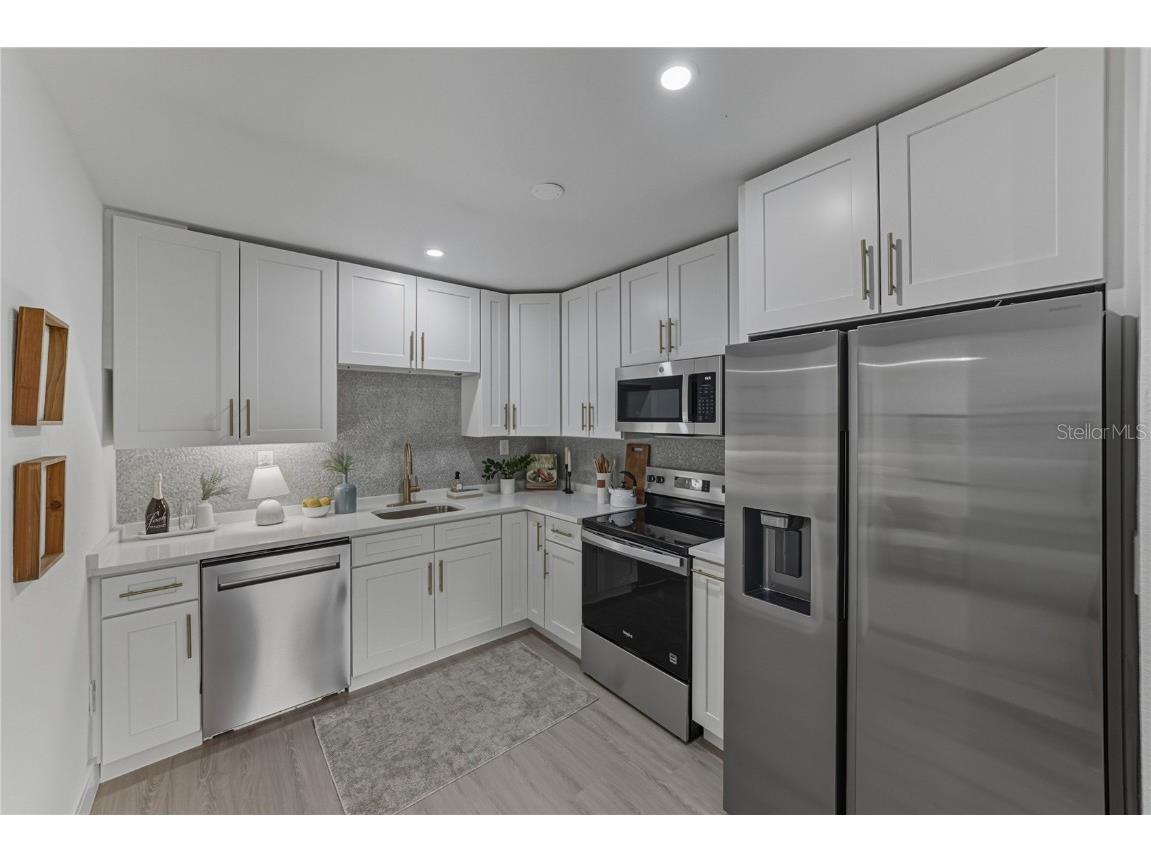 4105 W Bay Villa Avenue Tampa FL 33611 TB8459133 image11