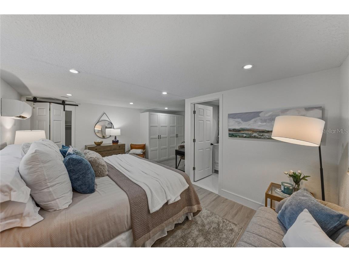 4105 W Bay Villa Avenue Tampa FL 33611 TB8459133 image26