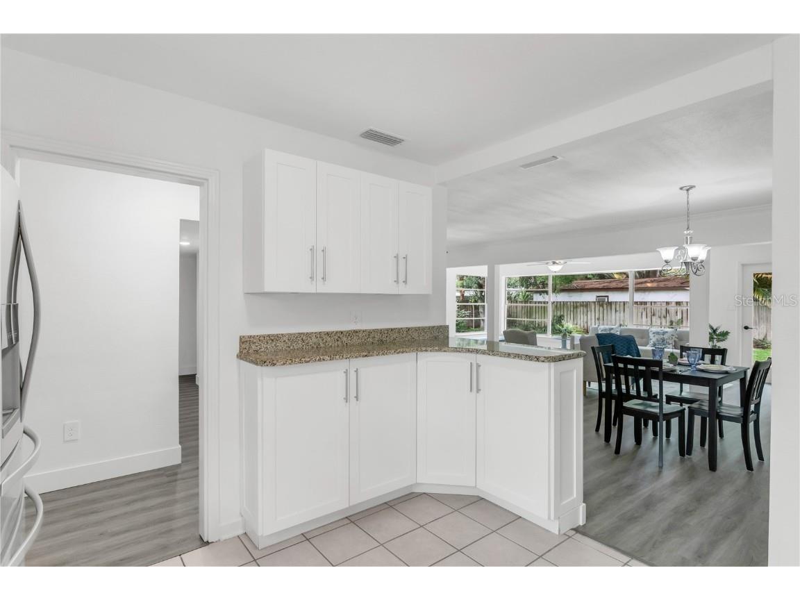 4105 W Oakellar Avenue Tampa FL 33611 TB8451385 image3