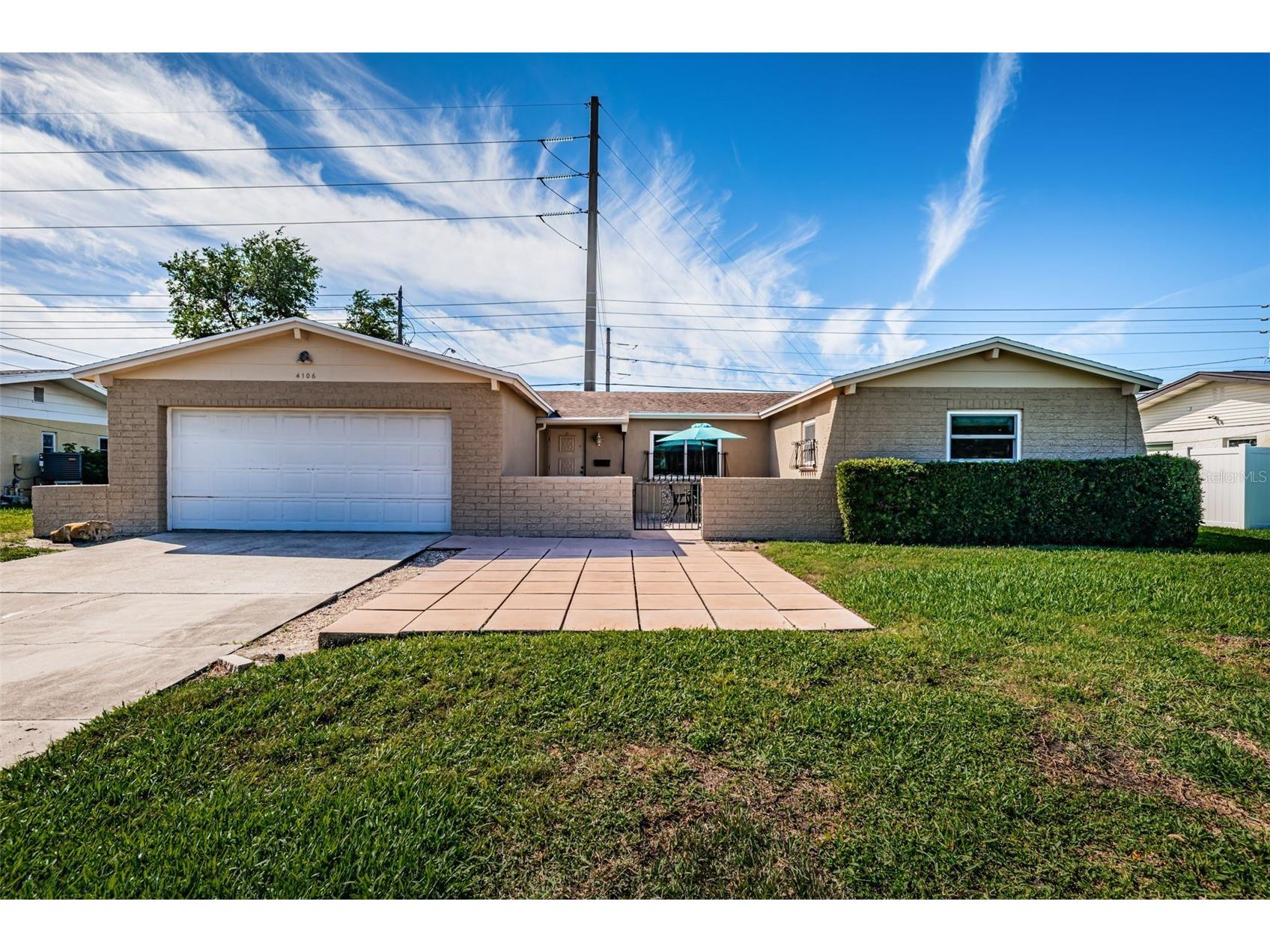 4106 53rd Avenue S Saint Petersburg FL 33711 TB8487176 image1