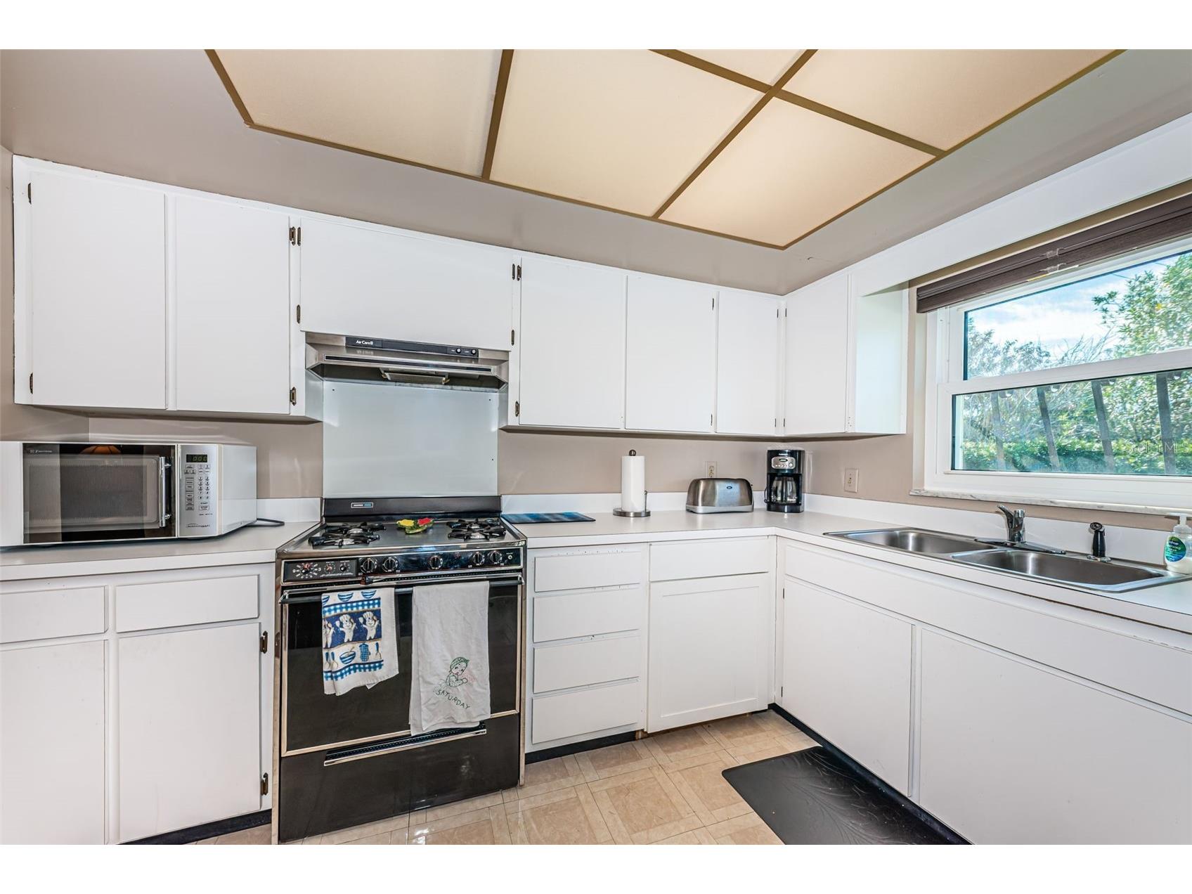 4106 53rd Avenue S Saint Petersburg FL 33711 TB8487176 image12