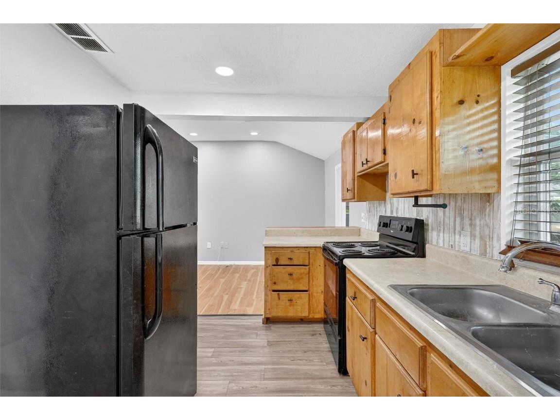 4106 56th Avenue N Saint Petersburg FL 33714 TB8433678 image20