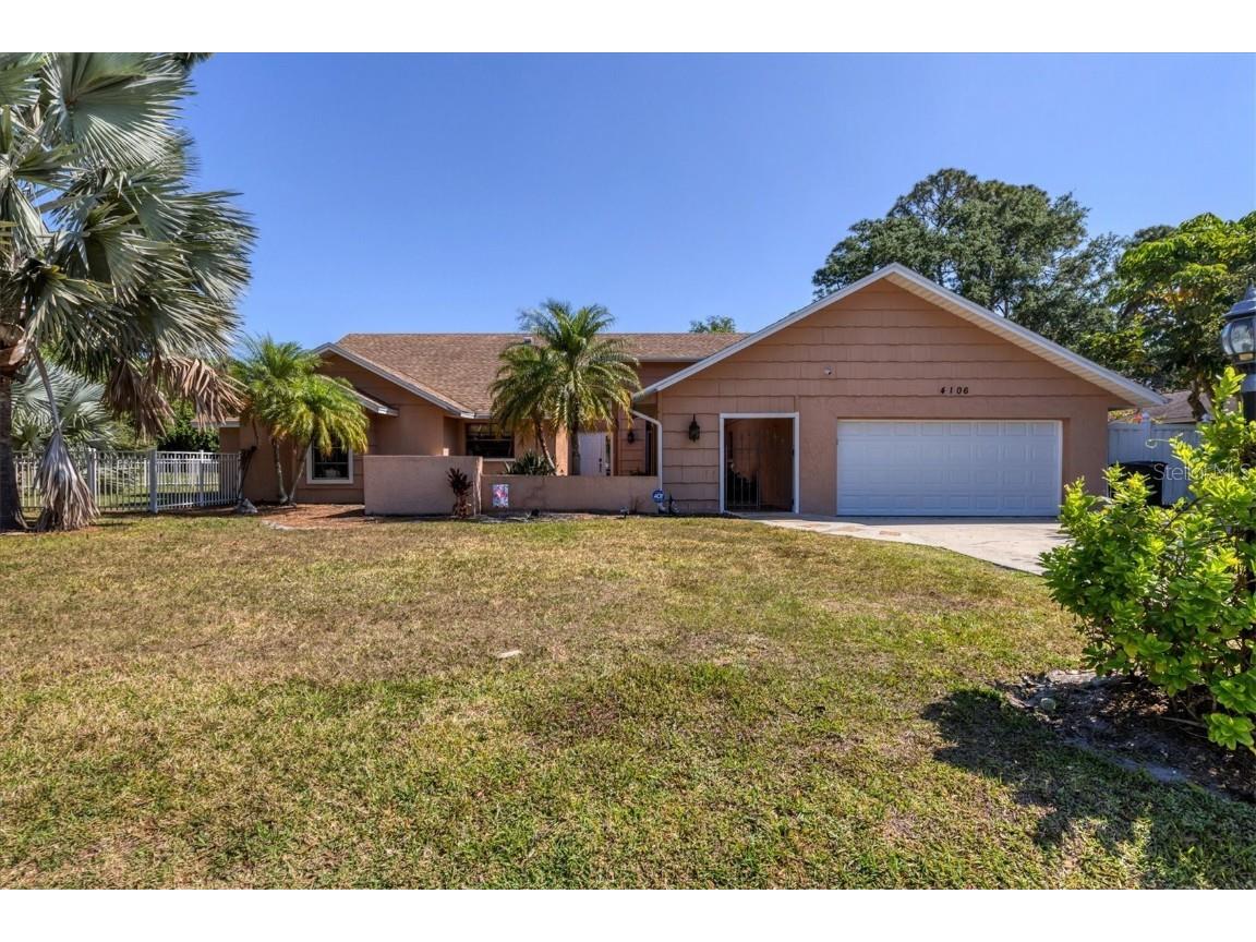 4106 Avenida Madera Bradenton FL 34210 A4565692 image1