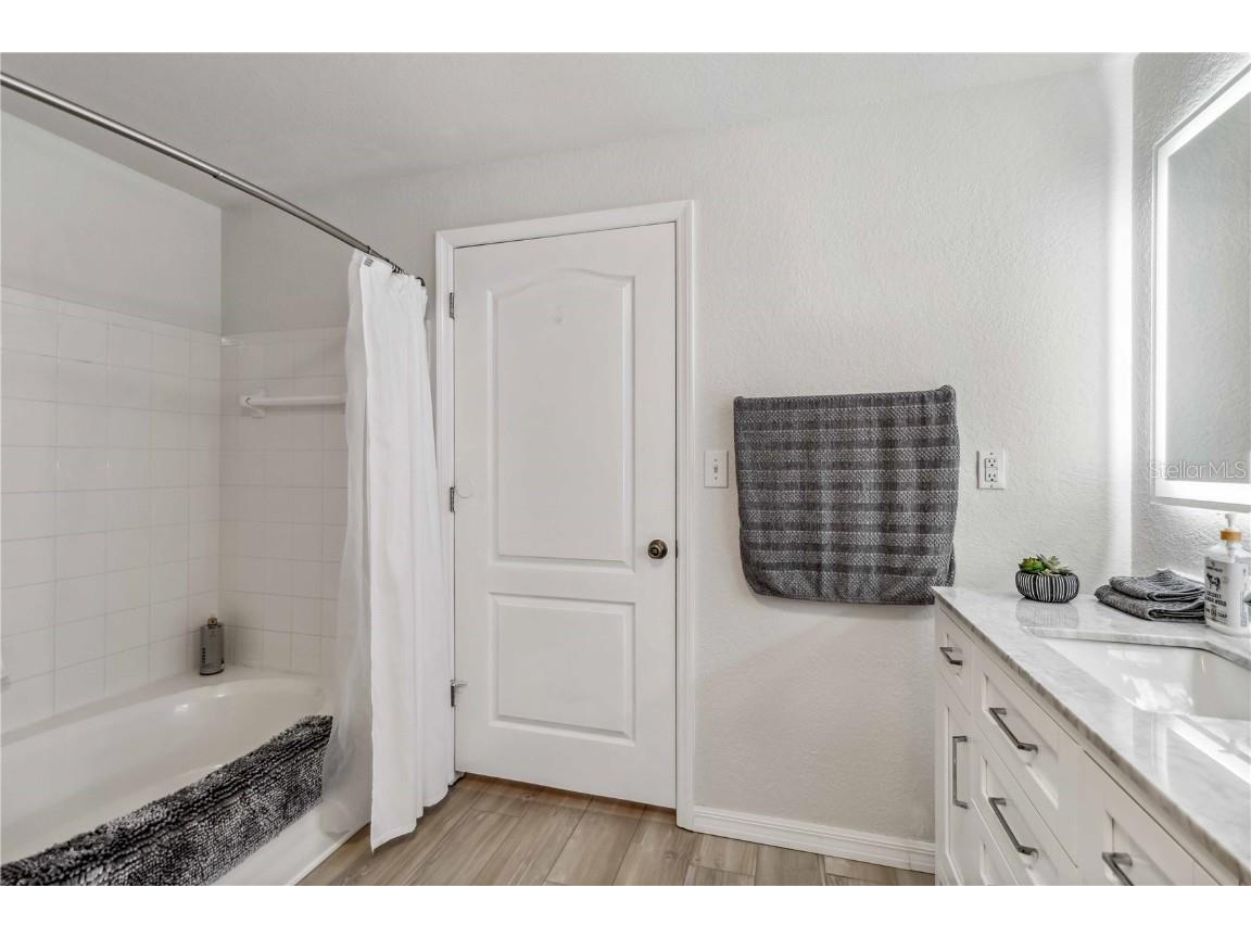 4106 Central Sarasota Parkway #1013 Sarasota FL 34238 A4645845 image28