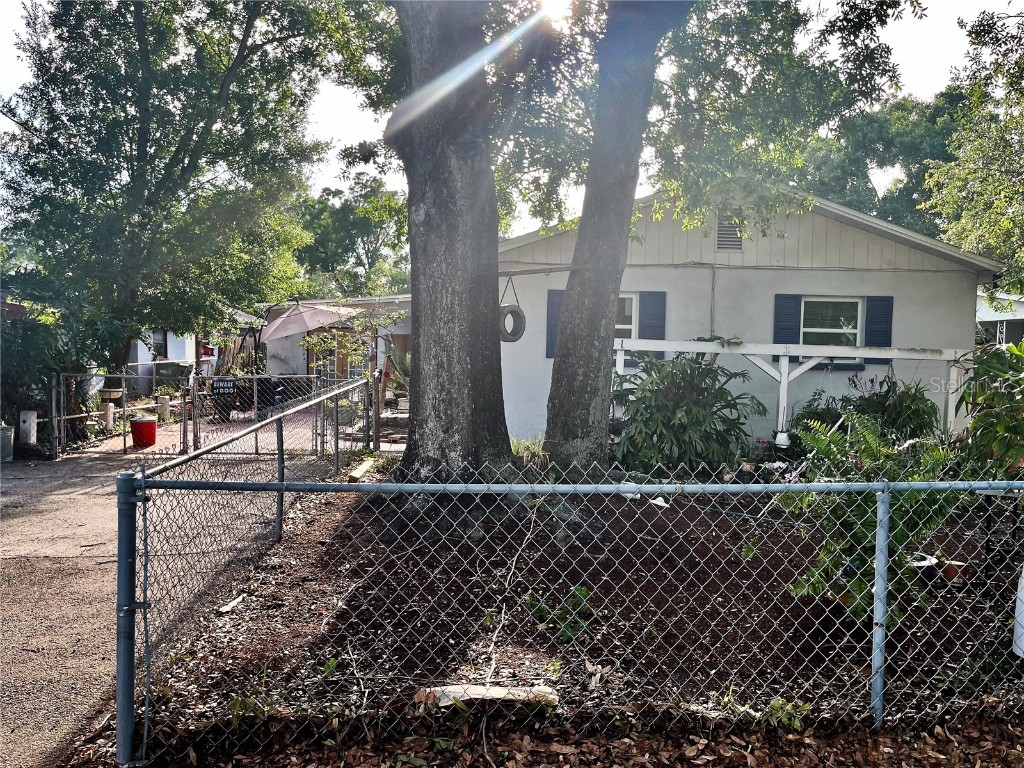 4106 N Lois Avenue Tampa FL 33614 T3444377 image1