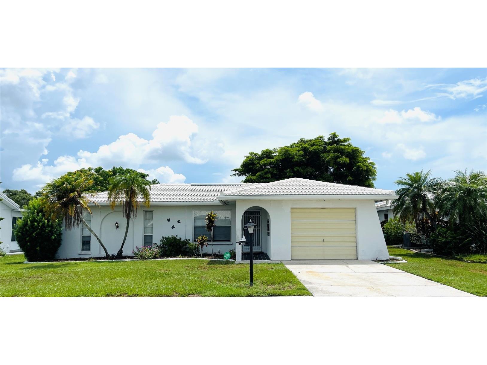 4106 Oak Lane Bradenton FL 34208 A4579945 image1