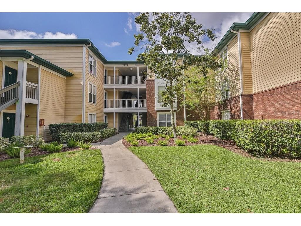 4107 Chatham Oak Court #326 Tampa FL 33624 U8237233 image1