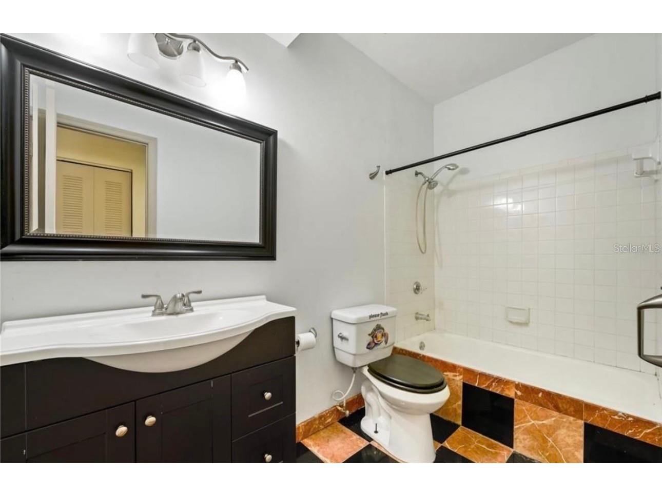 4107 Chatham Oak Court #326 Tampa FL 33624 GC541967 image10