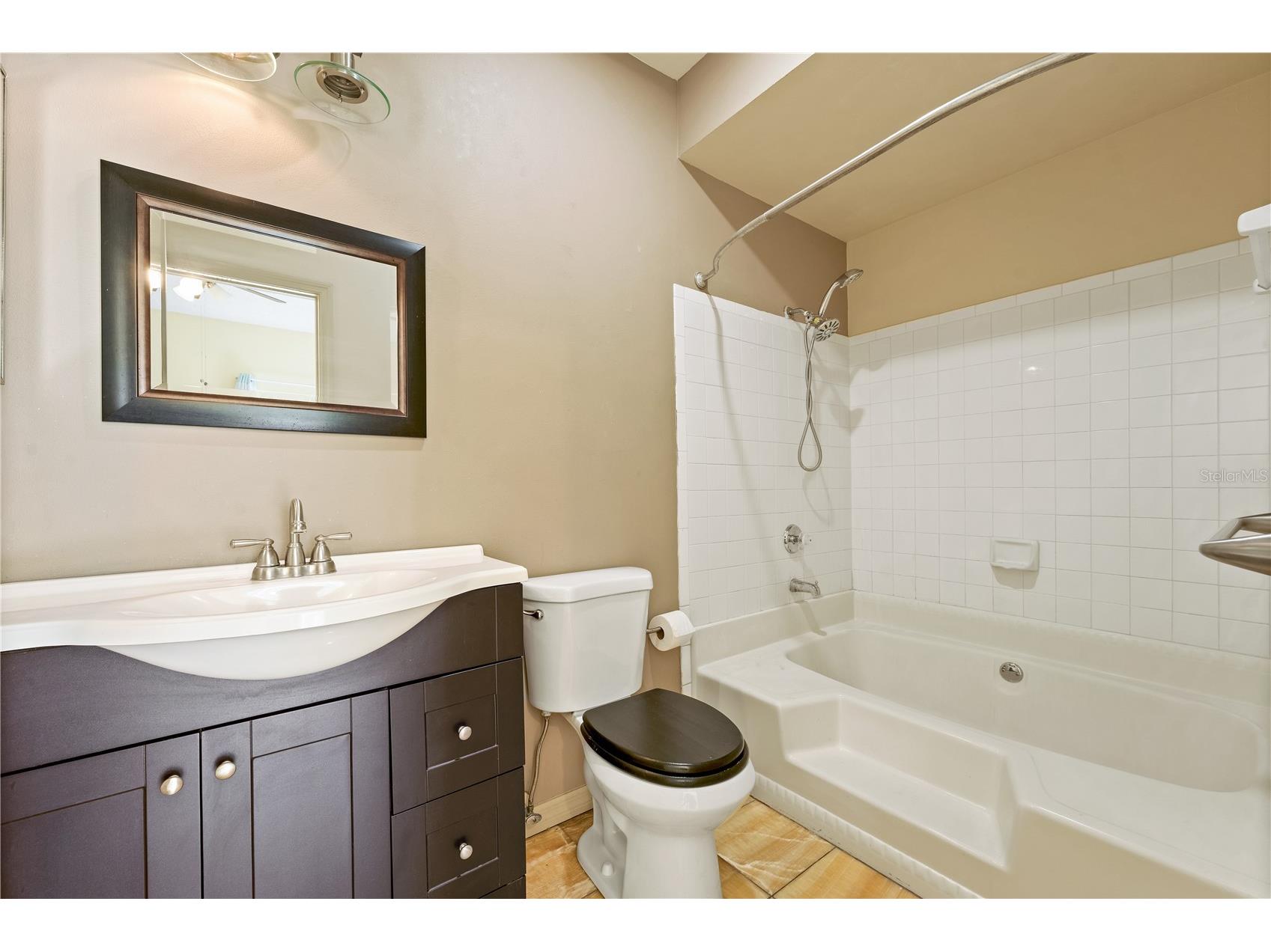 4107 Chatham Oak Court #326 Tampa FL 33624 TB8493862 image9