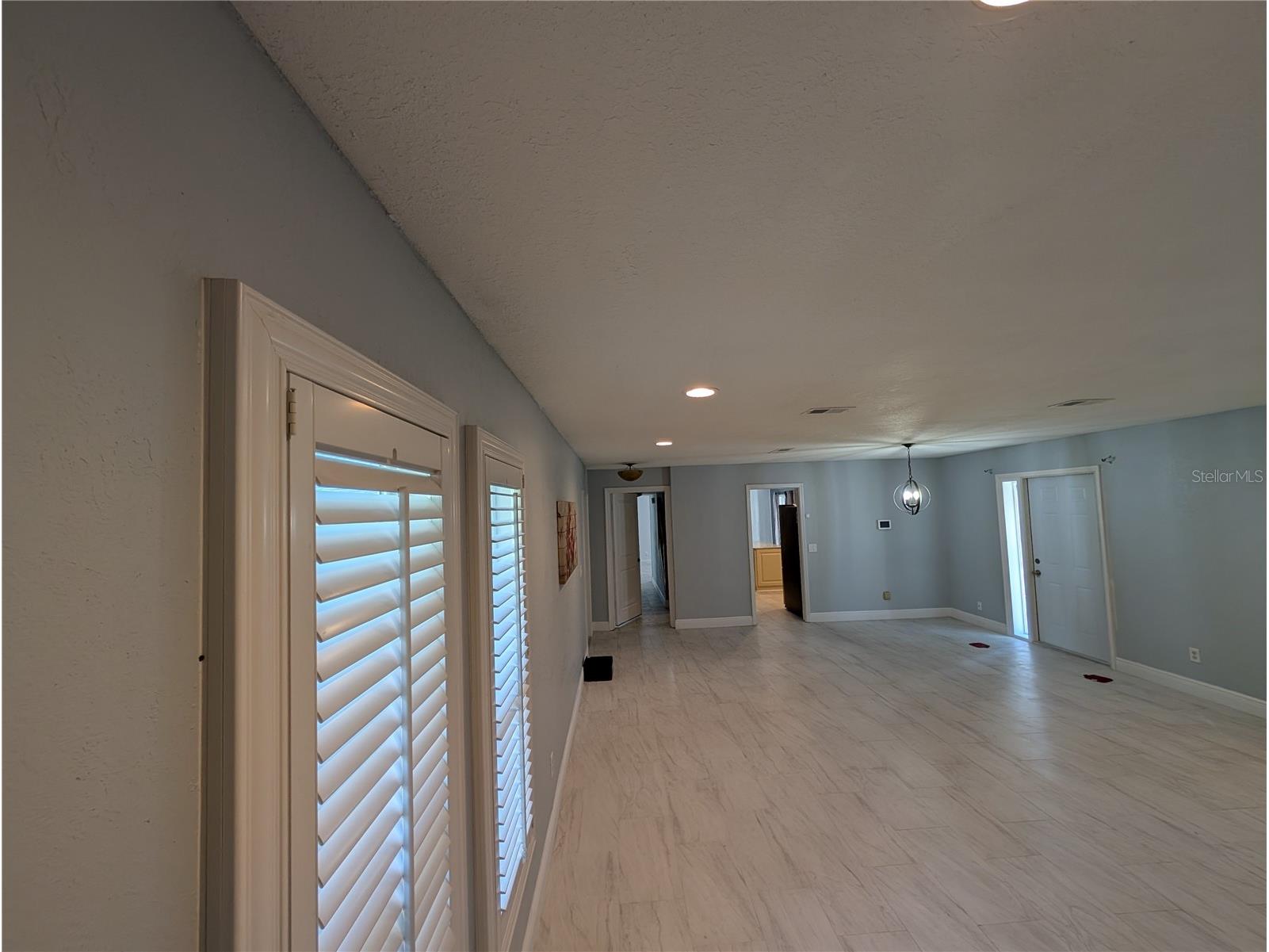 4107 Hudson Way Tampa FL 33618 TB8518369 image11