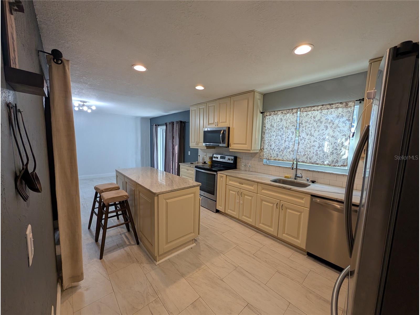4107 Hudson Way Tampa FL 33618 TB8518369 image21