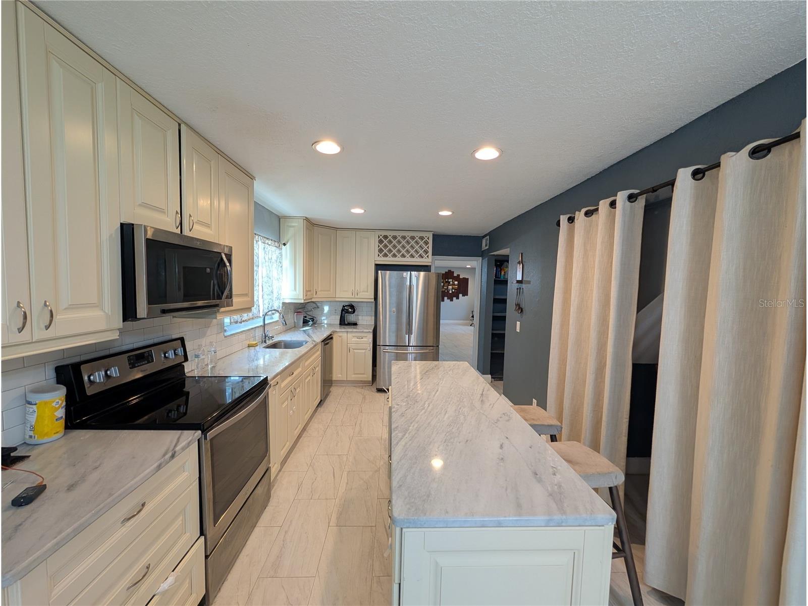 4107 Hudson Way Tampa FL 33618 TB8518369 image22