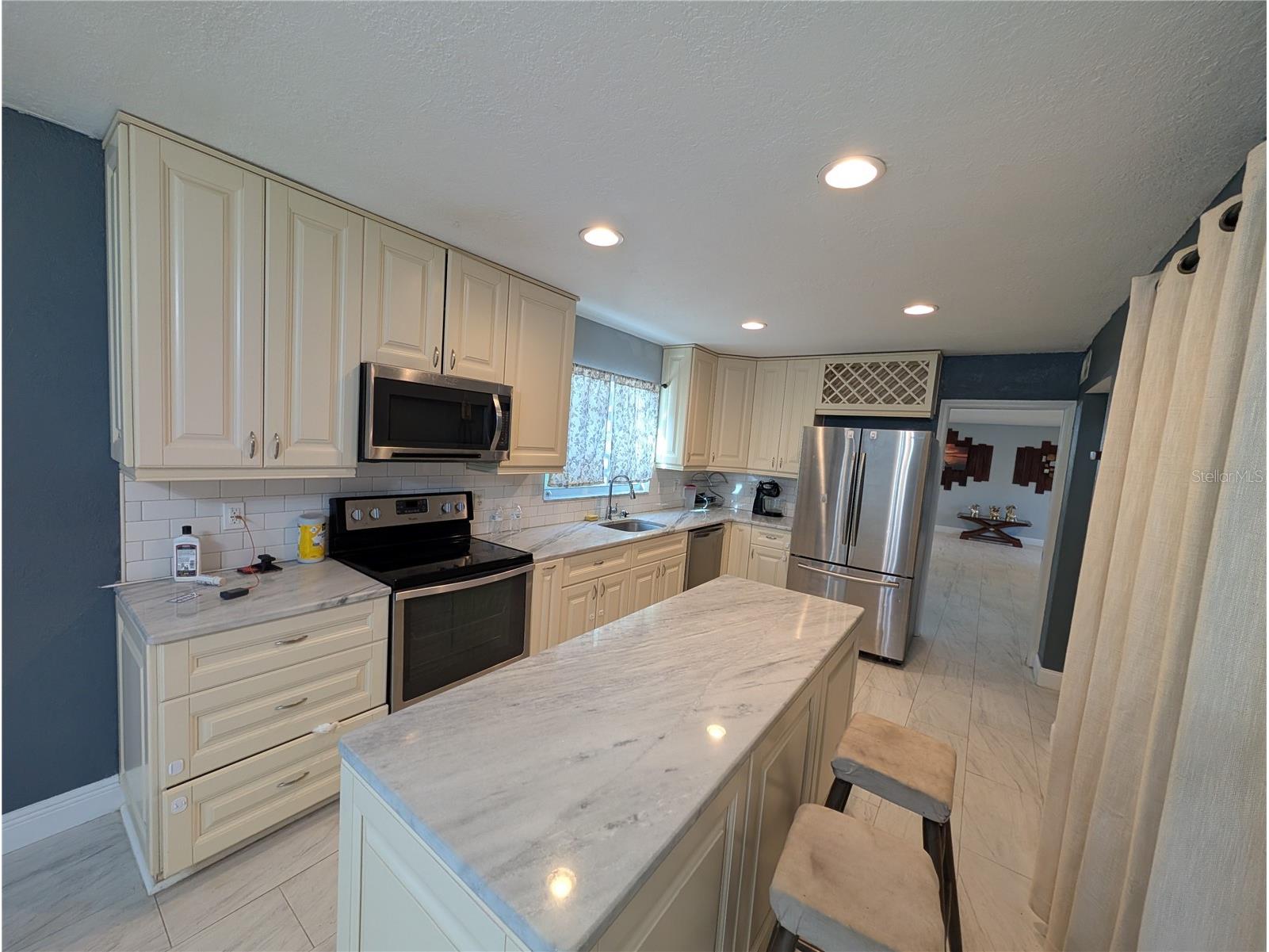 4107 Hudson Way Tampa FL 33618 TB8518369 image31