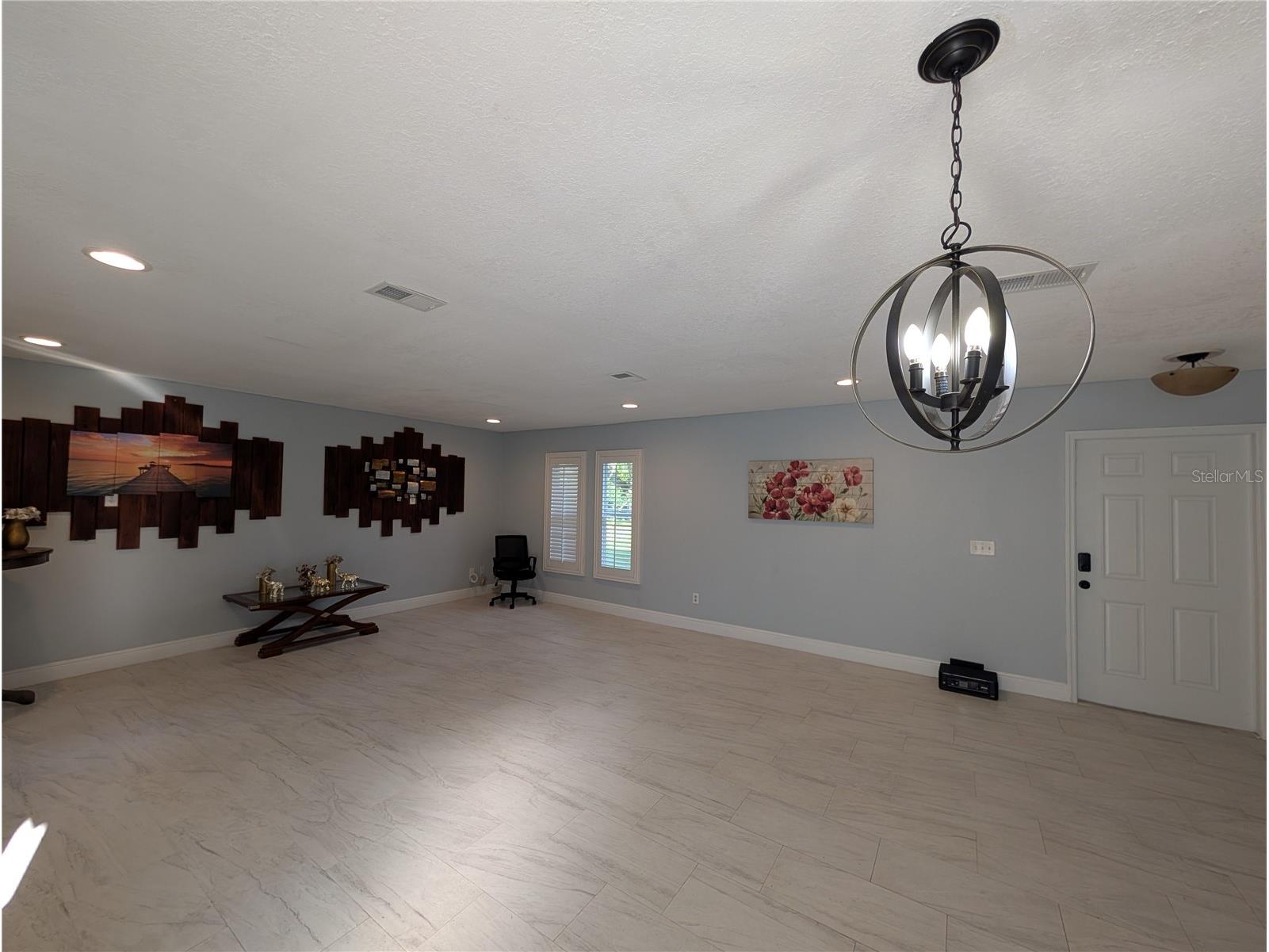 4107 Hudson Way Tampa FL 33618 TB8518369 image9