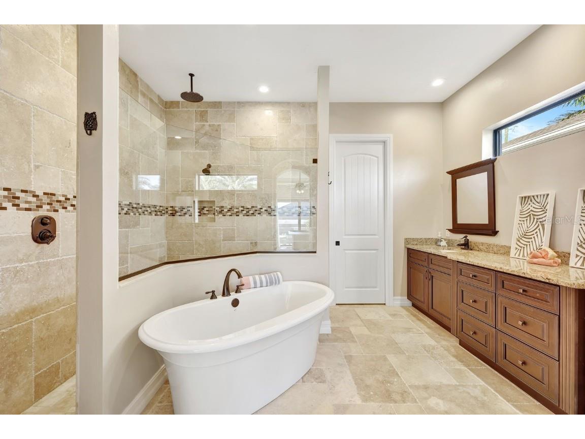 4107 SW 11th Avenue Cape Coral FL 33914 TB8452877 image27