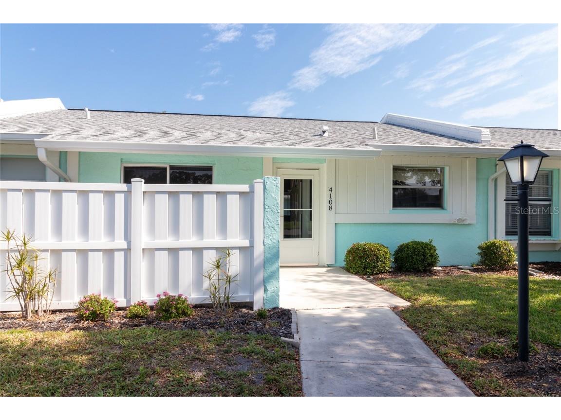 4108 38th Avenue W Bradenton FL 34205 A4606318 image1