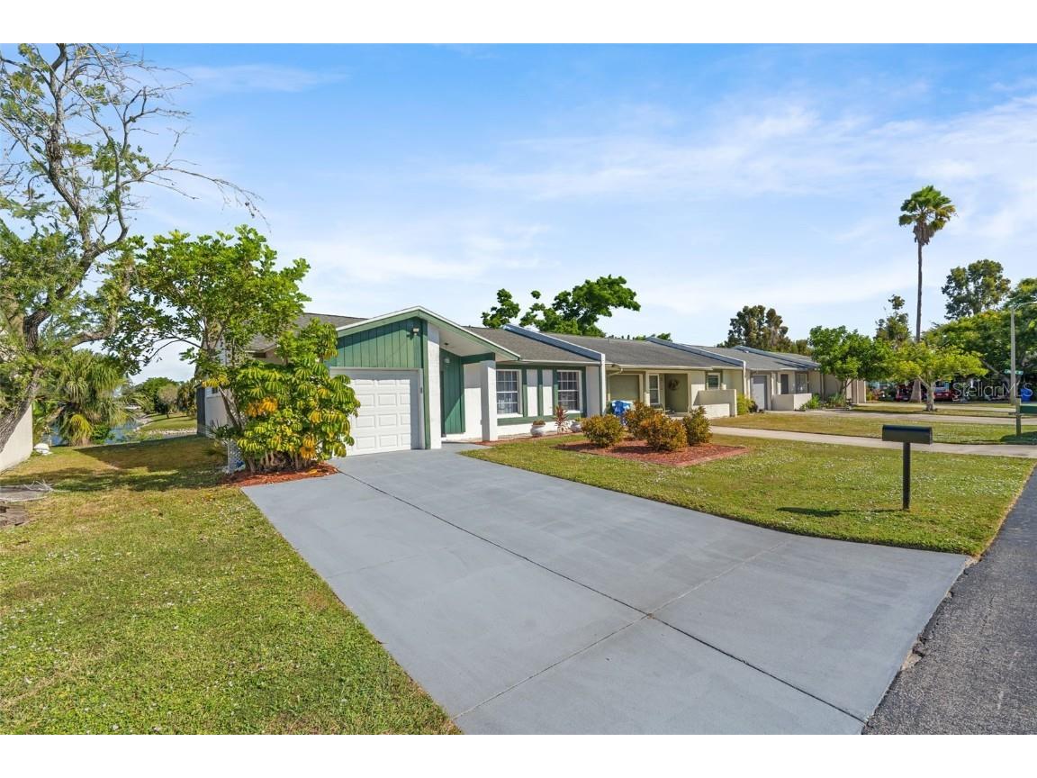 4108 43rd Avenue W Bradenton FL 34205 A4670418 image2