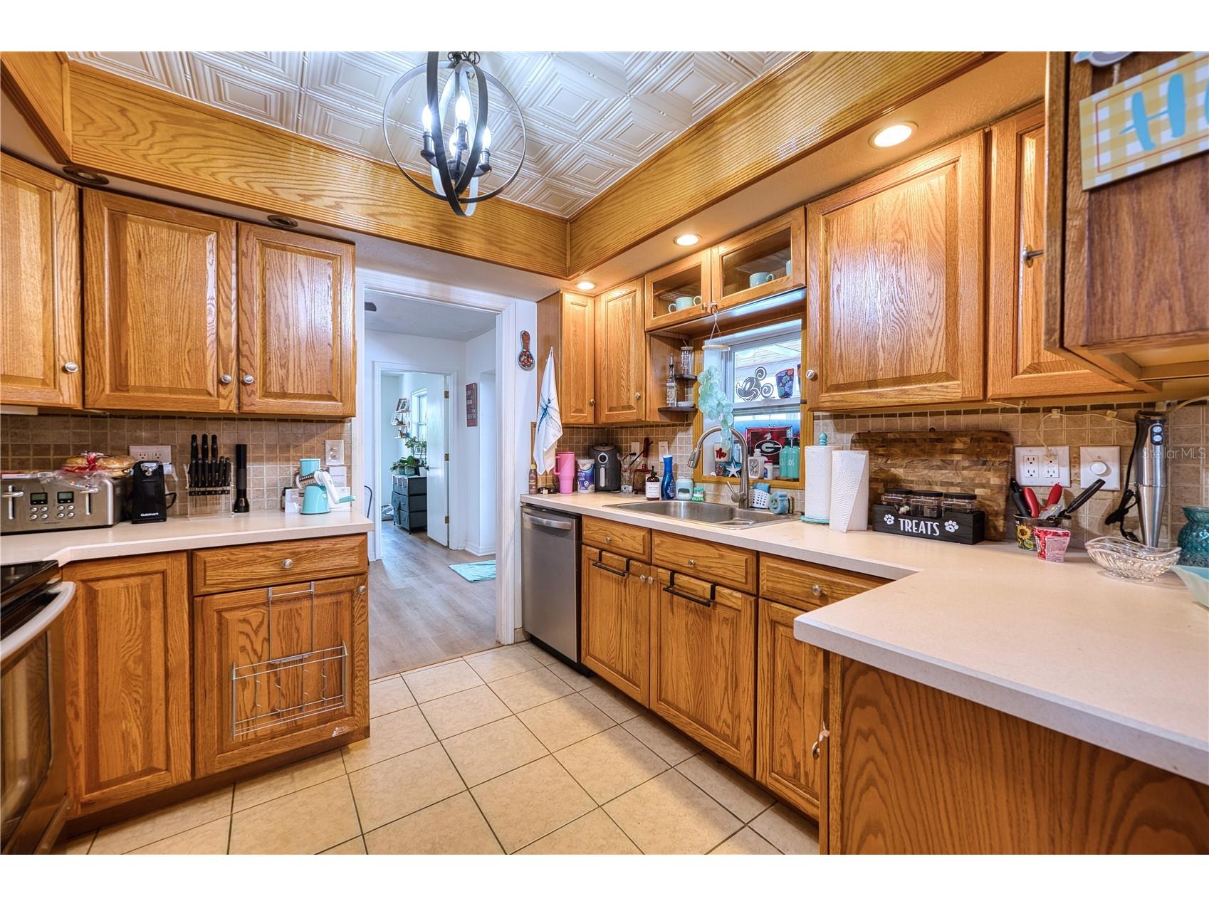 4108 Prescott Street Sarasota FL 34232 A4698201 image10