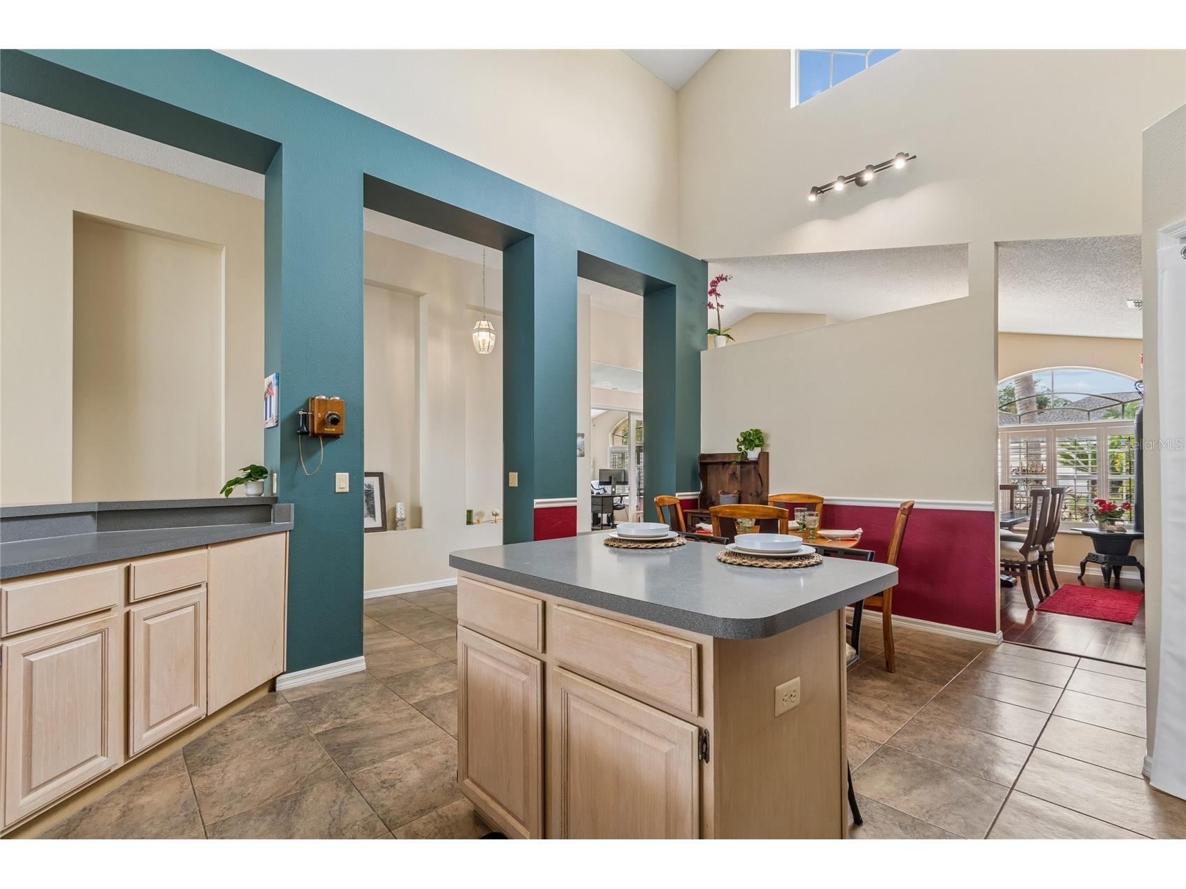 4108 Sparrow Court Lutz FL 33558 TB8508000 image17