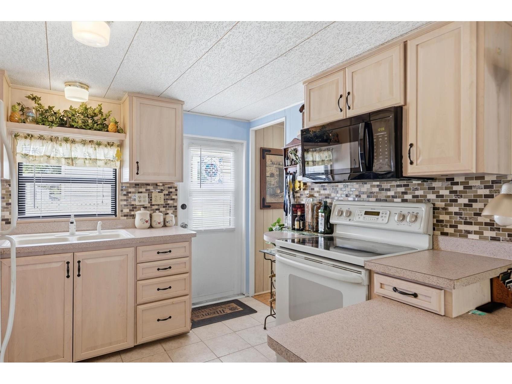 4109 12th Street E Ellenton FL 34222 A4694725 image8