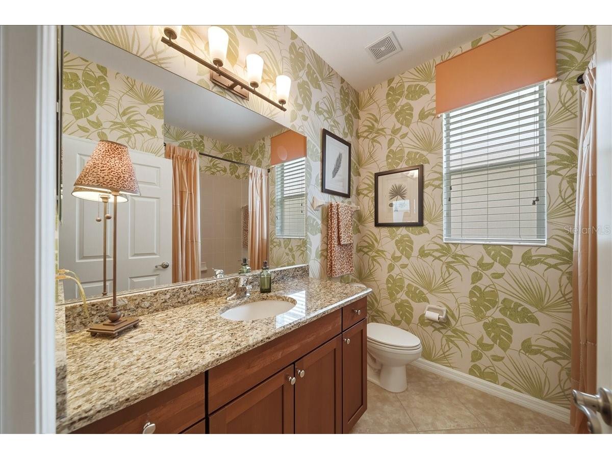 4109 66th Terrace E Sarasota FL 34243 A4693273 image12