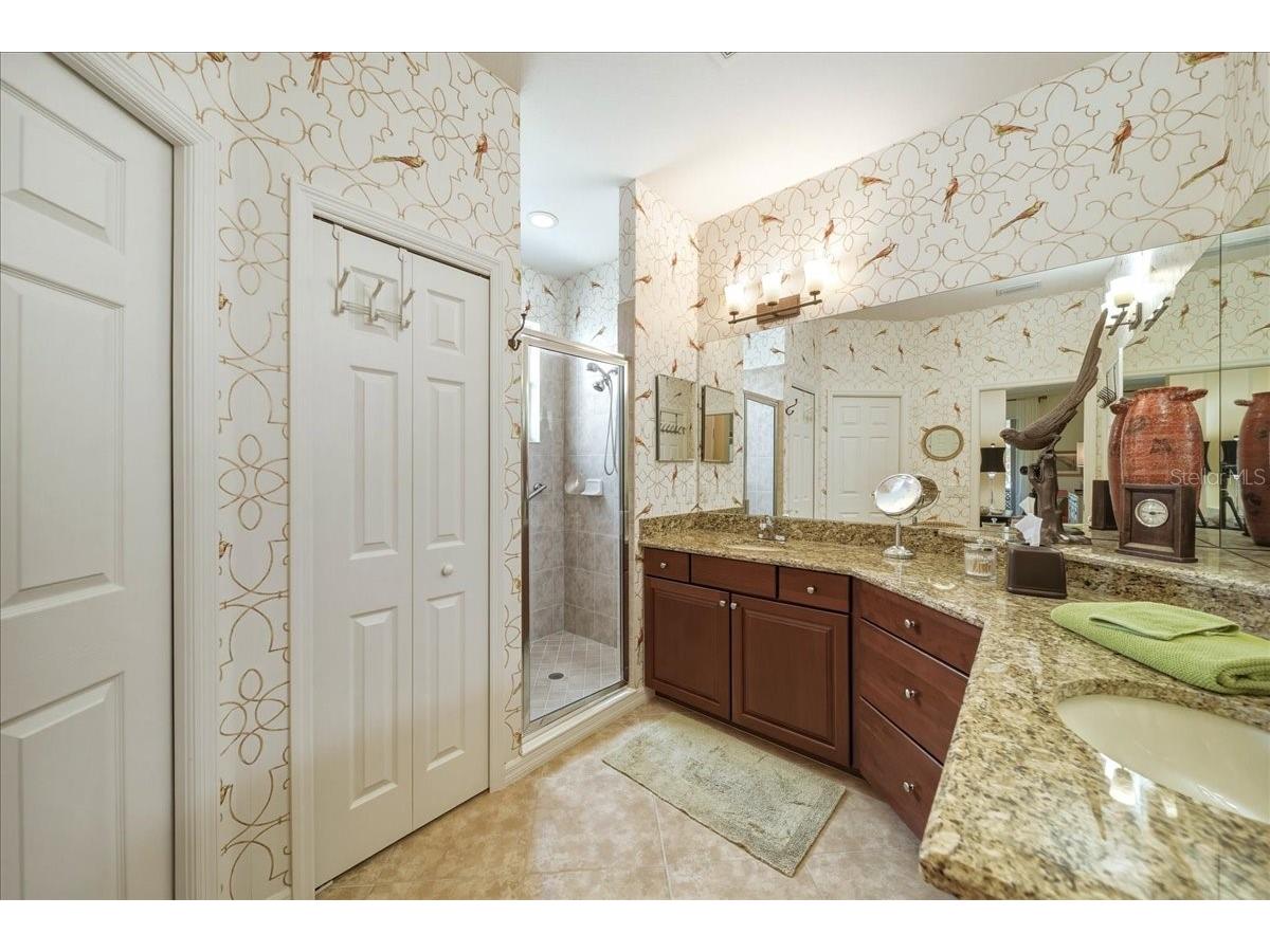 4109 66th Terrace E Sarasota FL 34243 A4693273 image38