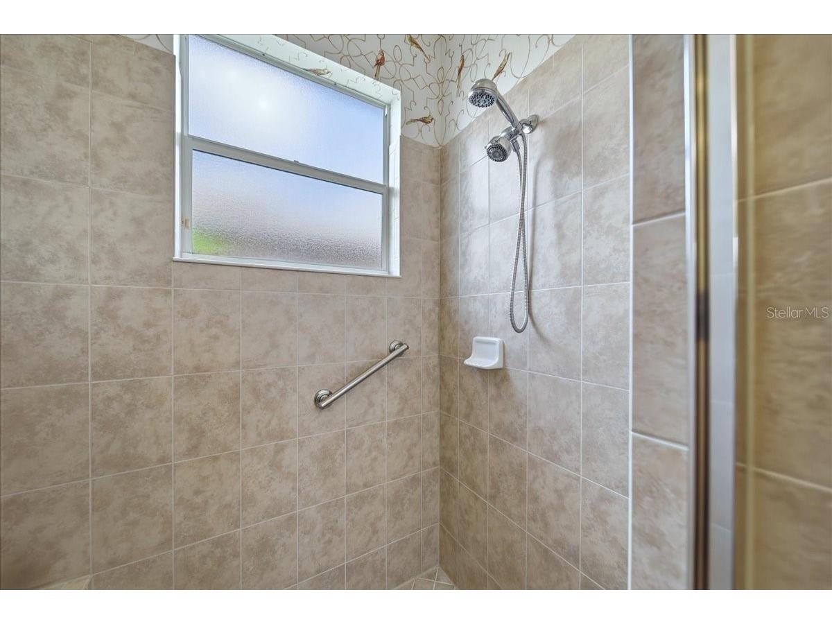 4109 66th Terrace E Sarasota FL 34243 A4693273 image39