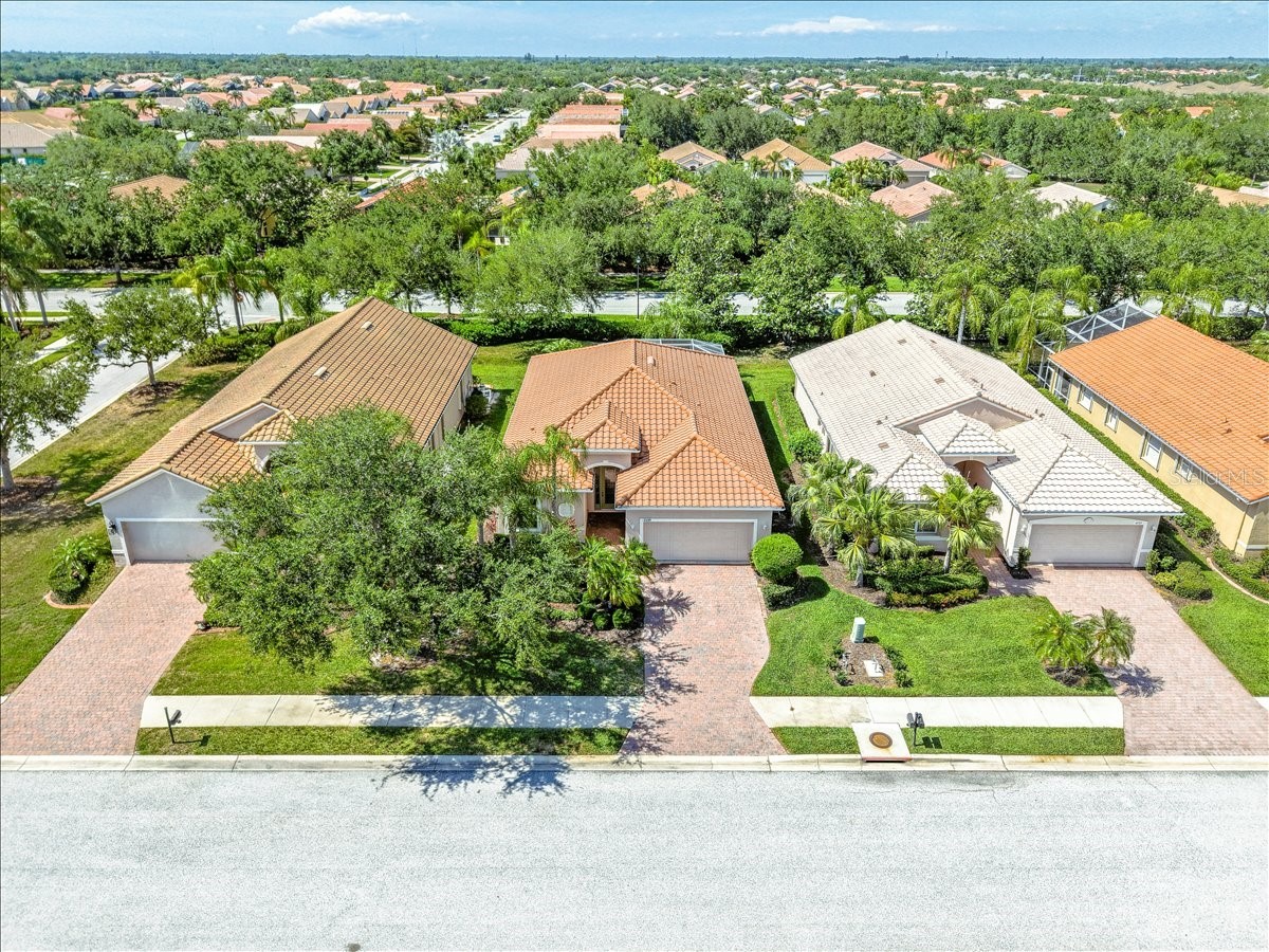 4109 66th Terrace E Sarasota FL 34243 A4693273 image6