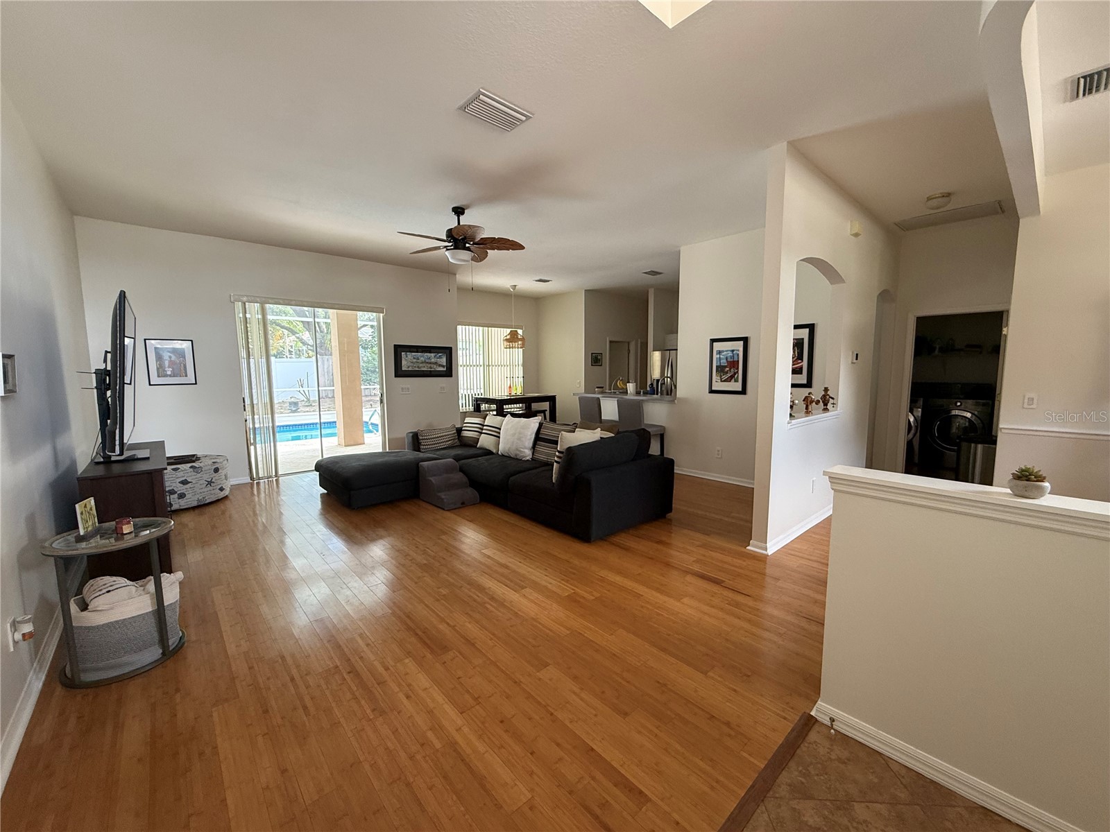 4109 Amber Ridge Lane Valrico FL 33594 TB8514543 image2