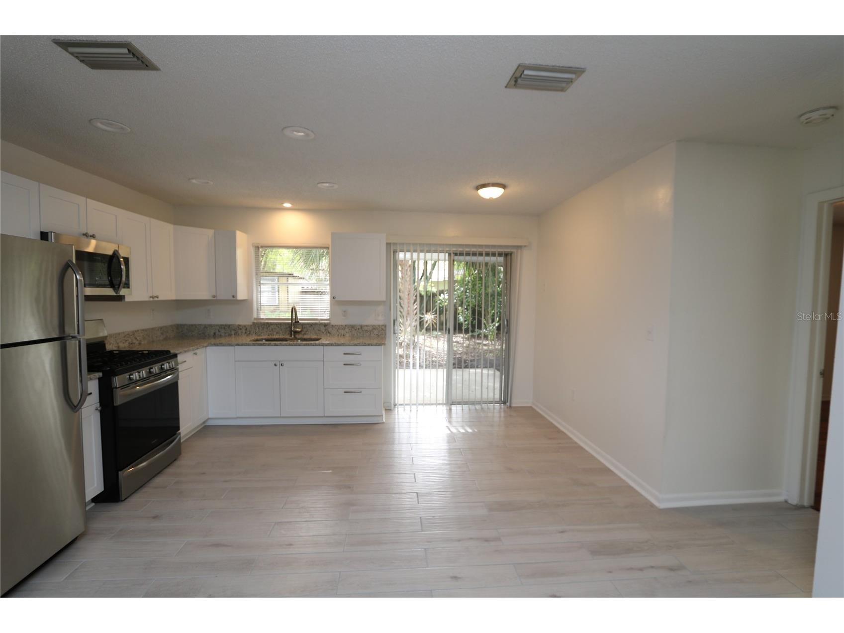 4109 E 99th Avenue Tampa FL 33617 TB8506136 image6