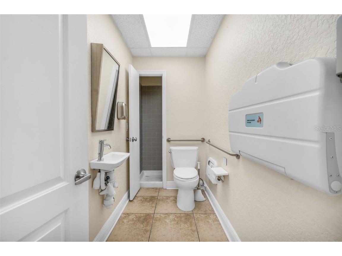 4109 N Armenia Avenue Tampa FL 33607 TB8390923 image14