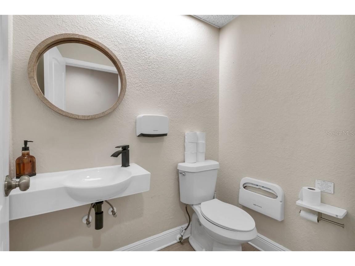 4109 N Armenia Avenue Tampa FL 33607 TB8390923 image21