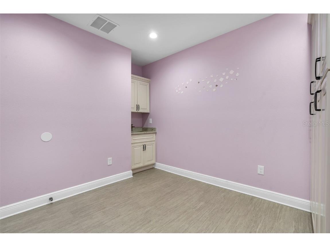 4109 N Armenia Avenue Tampa FL 33607 TB8390923 image23