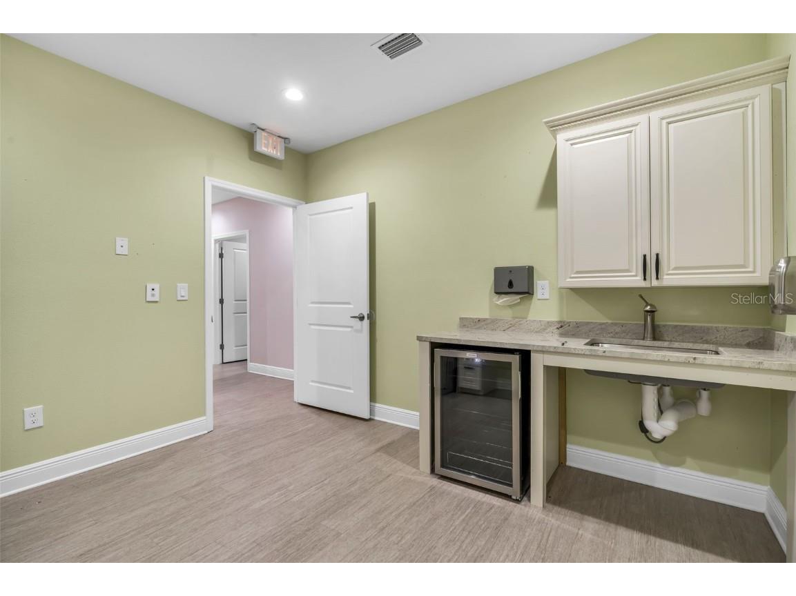 4109 N Armenia Avenue Tampa FL 33607 TB8390923 image26