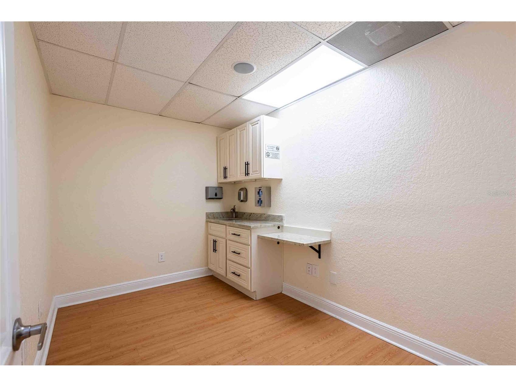 4109 N Armenia Tampa FL 33607 TB8495580 image18
